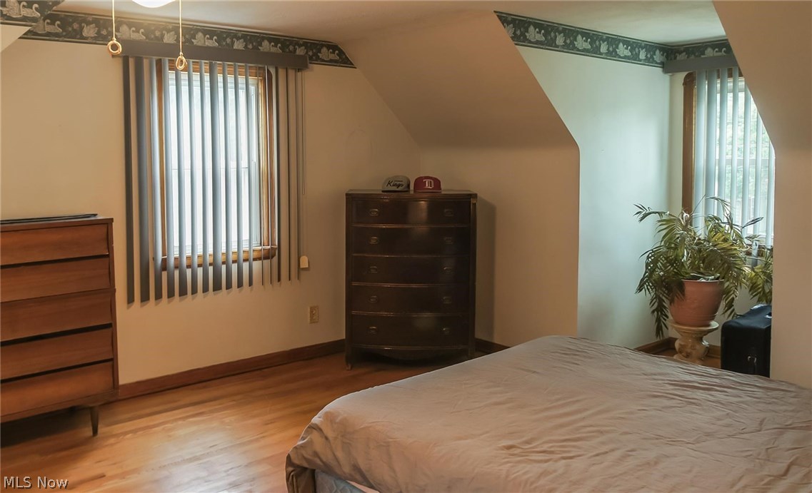4684 Anderson Road Cleveland, OH 44121 - Photo 21 of 30