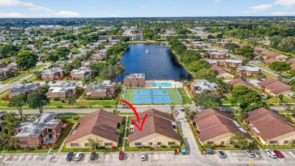 $2,350 | 484 Springdale Circle, Unit 48D, Palm Springs, FL 33461