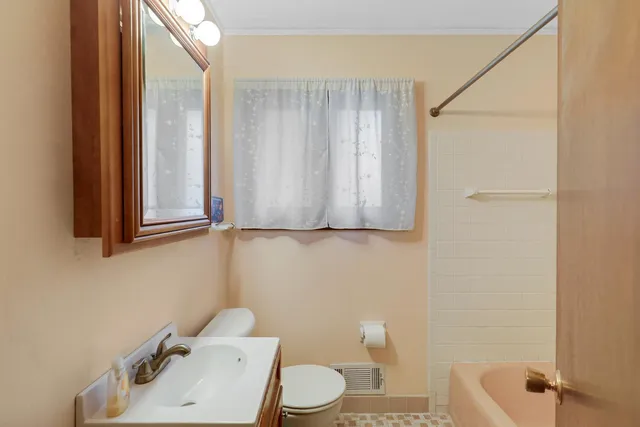 $320,000 | 9109 Northwood Parkway, New Hope, MN 55427