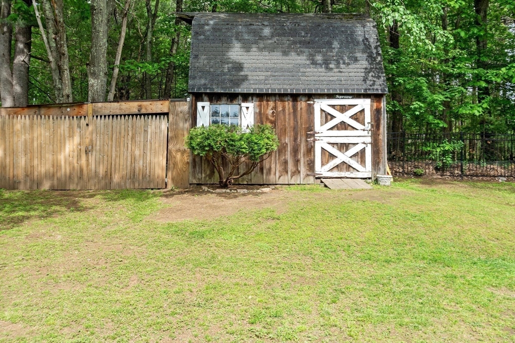 144 Bailey Road Holden, MA 01520 - Photo 39 of 42