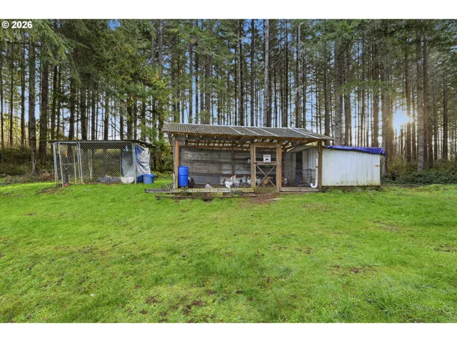 $565,000 | 36778 Shoreview Drive, Dorena, OR 97434