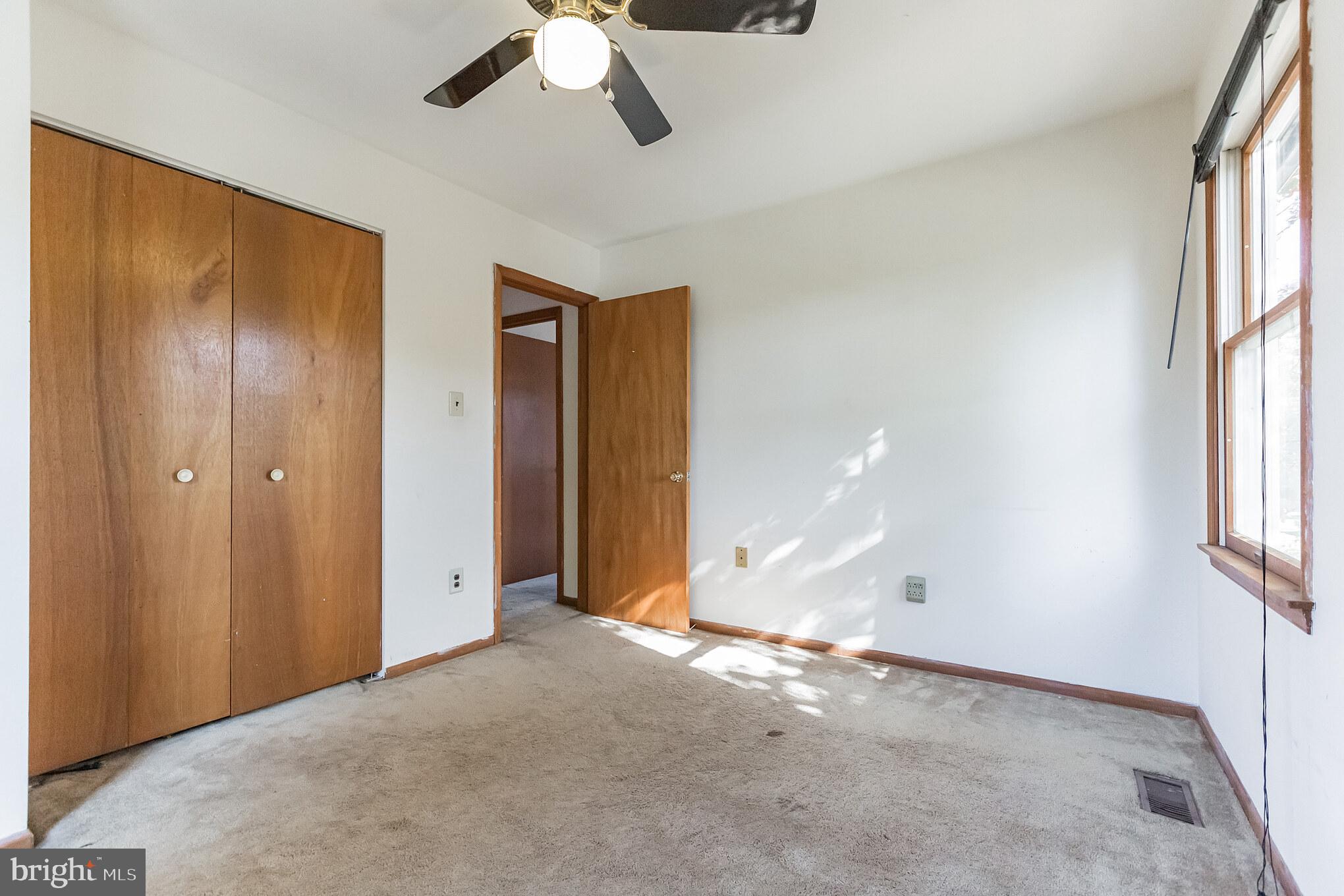 5 Winfield Road Sicklerville, NJ 08081 - Photo 11 of 30 Gallery Image 11