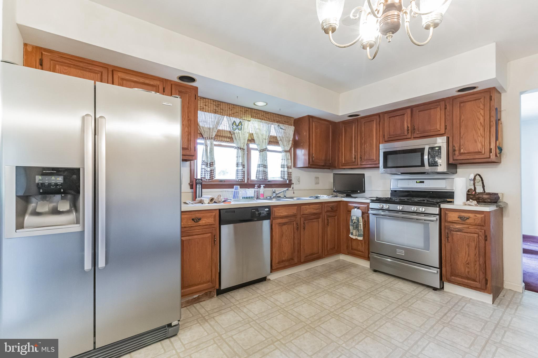 5 Winfield Road Sicklerville, NJ 08081 - Photo 21 of 30 Gallery Image 21