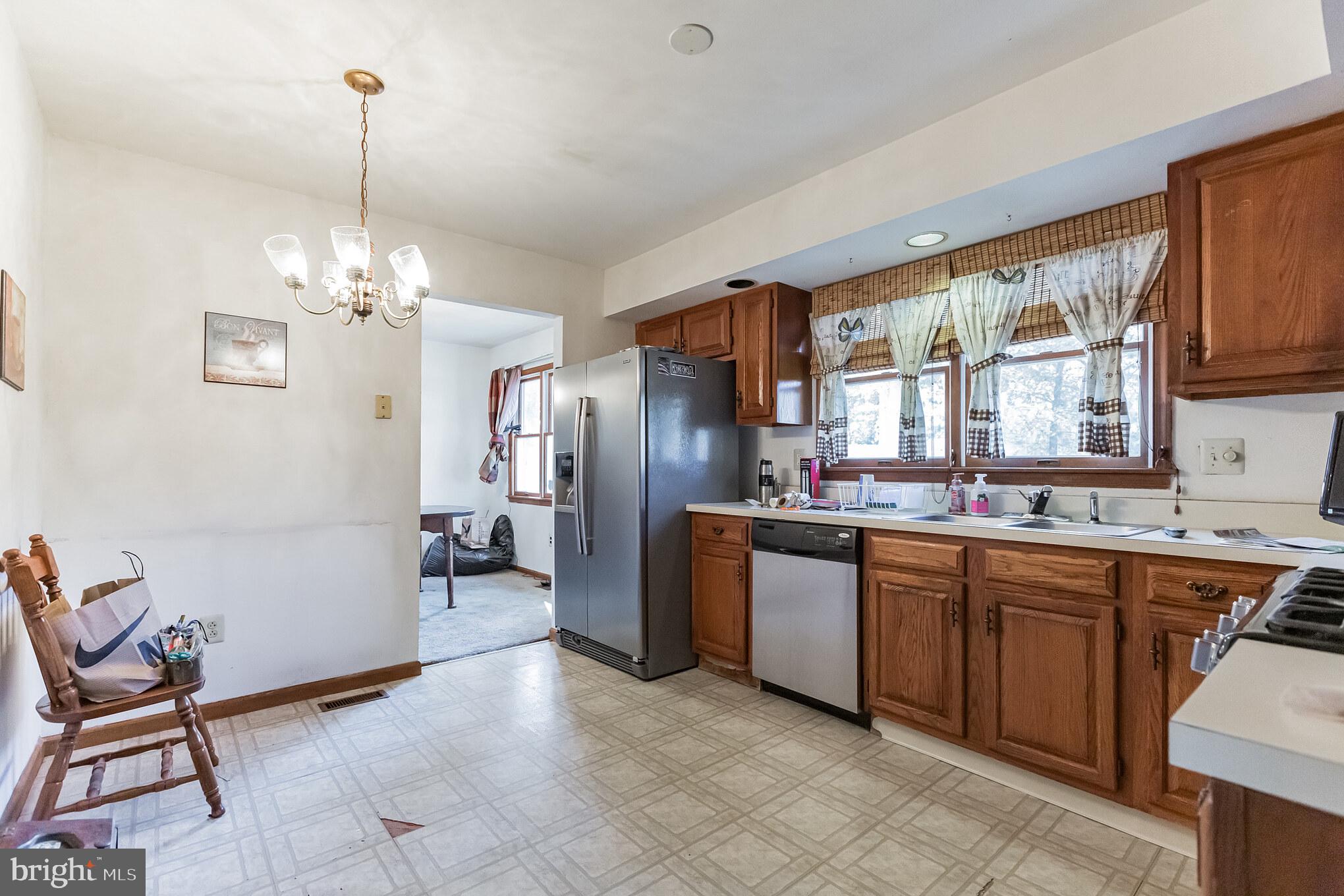 5 Winfield Road Sicklerville, NJ 08081 - Photo 22 of 30 Gallery Image 22
