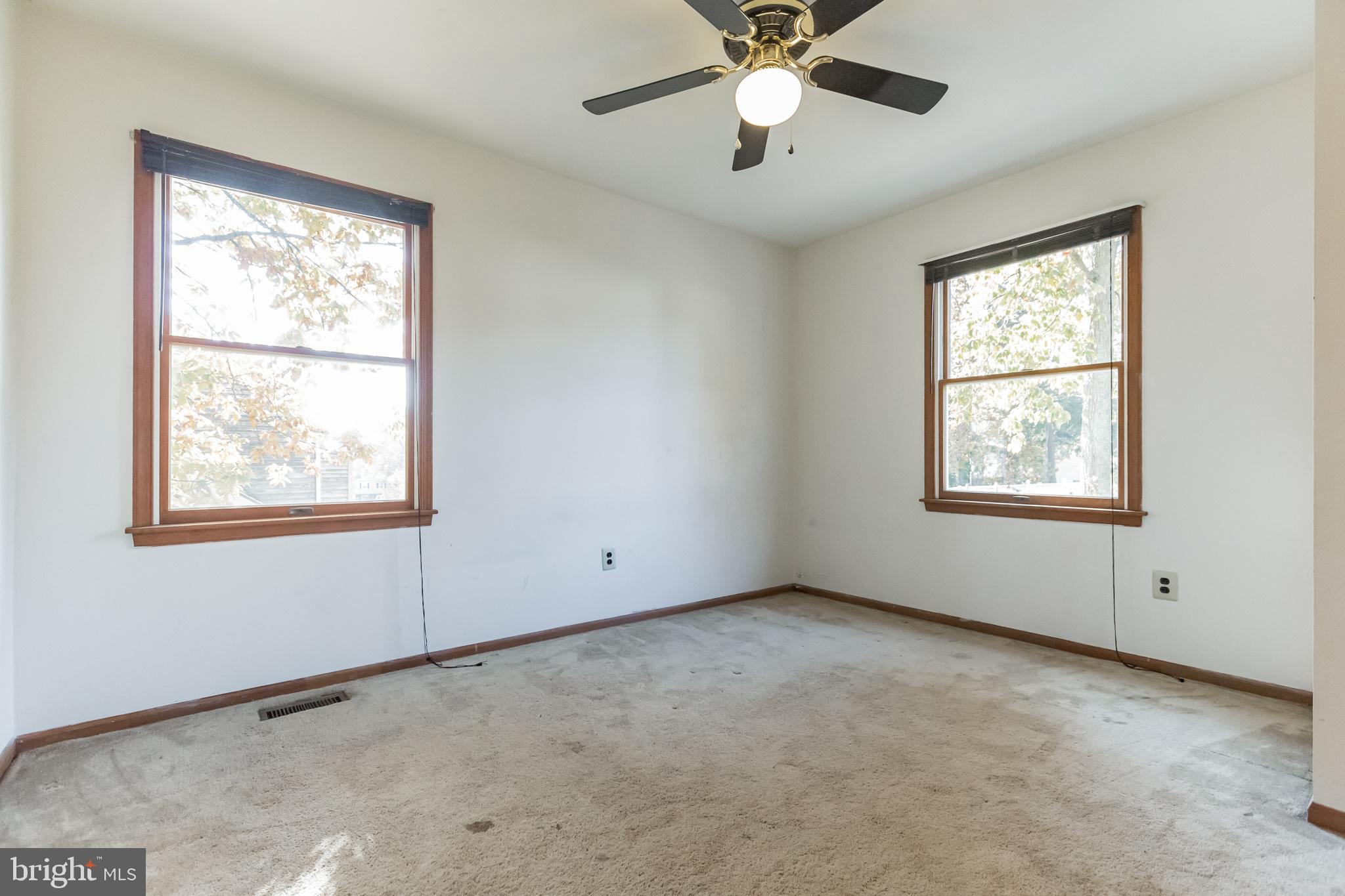 5 Winfield Road Sicklerville, NJ 08081 - Photo 10 of 30 Gallery Image 10