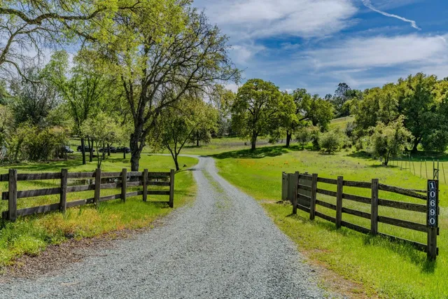 $699,500 | 10690 White Oak Road, Plymouth, CA 95669