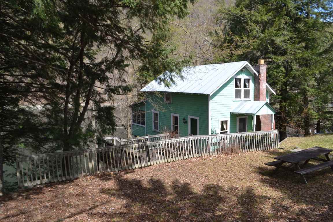 68 Poplar Road Woodbury, VT 05681 - Photo 2 of 33 Gallery Image 2