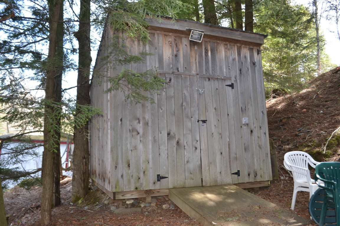 68 Poplar Road Woodbury, VT 05681 - Photo 30 of 33 Gallery Image 30