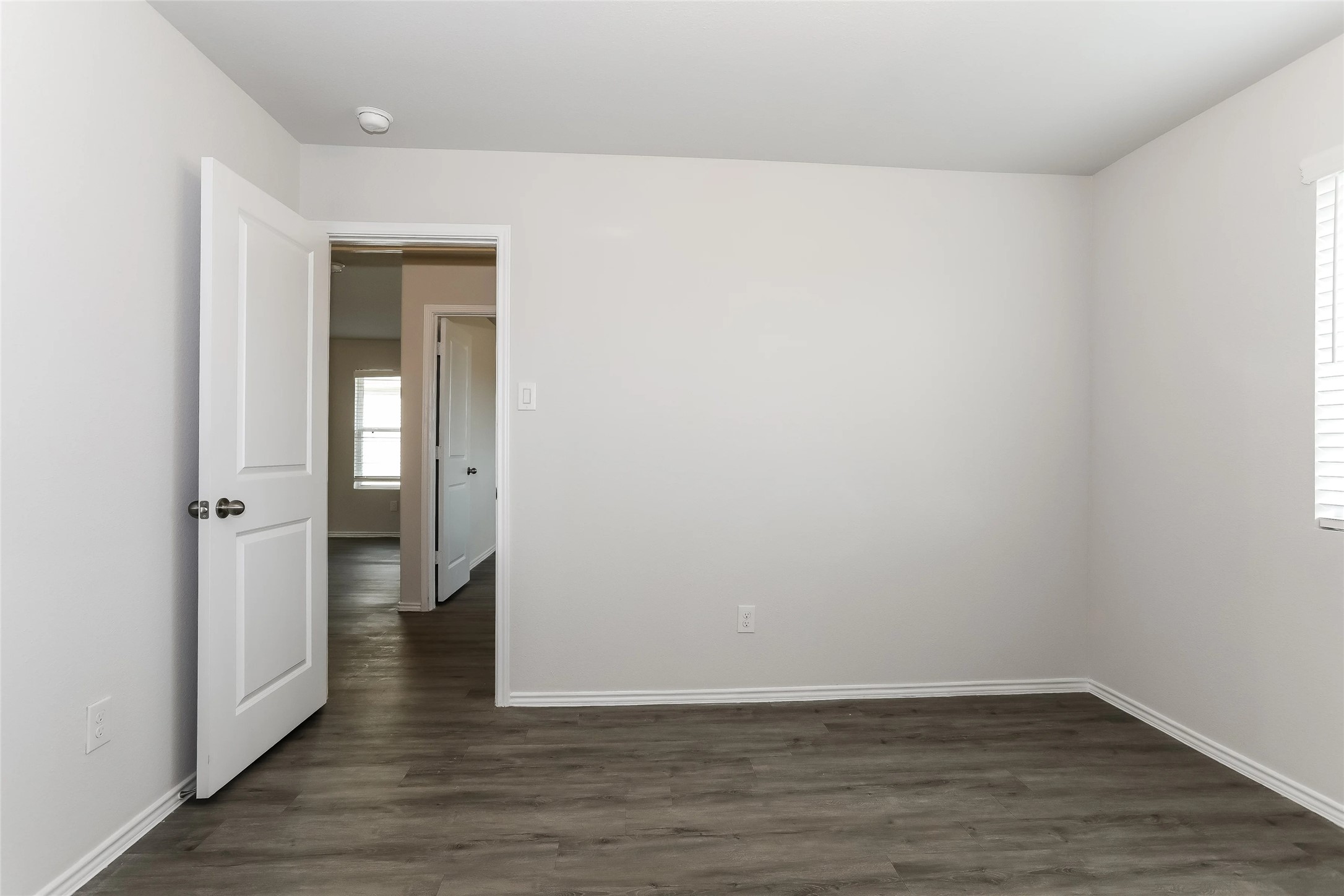 217 Blue Crane Street Huntsville, TX 77320 - Photo 12 of 18