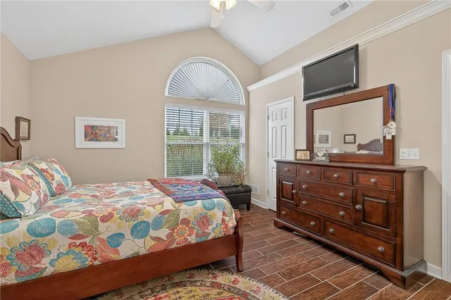 $345,000 | 23154 West 71st Terrace, Shawnee, KS 66227