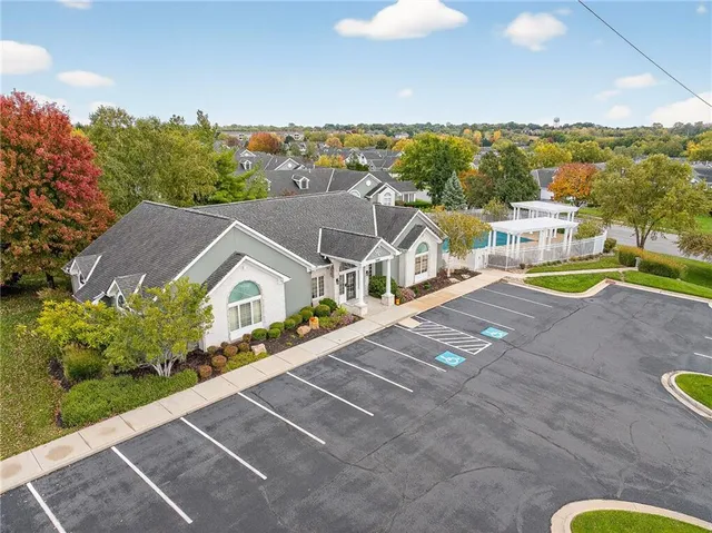 $345,000 | 23154 West 71st Terrace, Shawnee, KS 66227