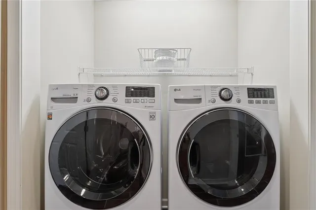 $345,000 | 23154 West 71st Terrace, Shawnee, KS 66227