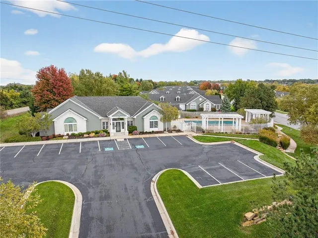 $345,000 | 23154 West 71st Terrace, Shawnee, KS 66227