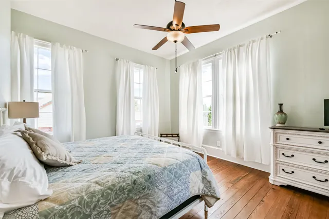 $2,900 | 1121 Market Street, Galveston, TX 77550