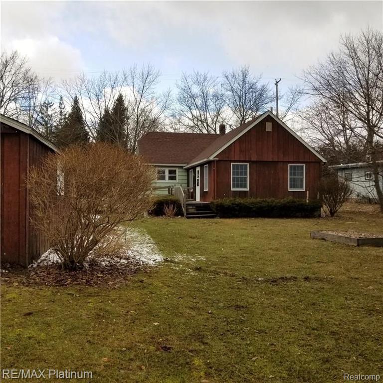 2364 North Linden Road Flint, MI 48504 - Photo 3 of 34