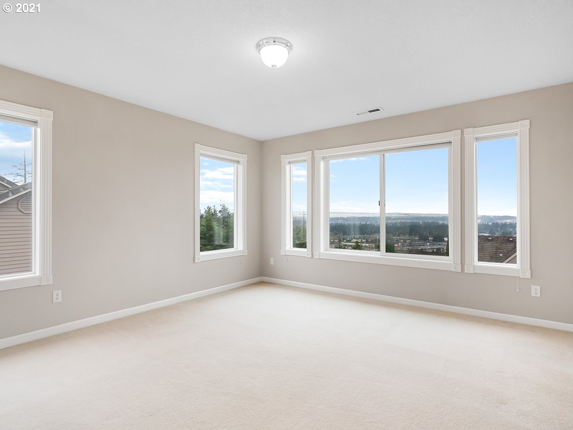 11916 Southwest Elemar Court Portland, OR 97224 - Photo 25 of 32 Gallery Image 25