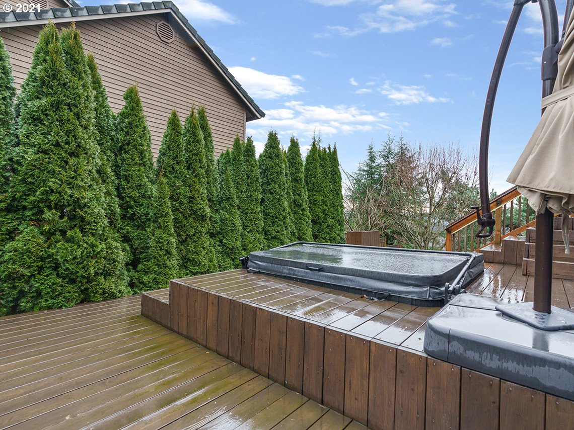 11916 Southwest Elemar Court Portland, OR 97224 - Photo 28 of 32 Gallery Image 28