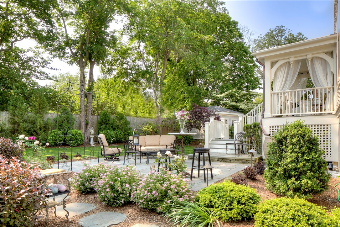 9 Kay Street Newport, RI 02840 - Photo 12 of 26