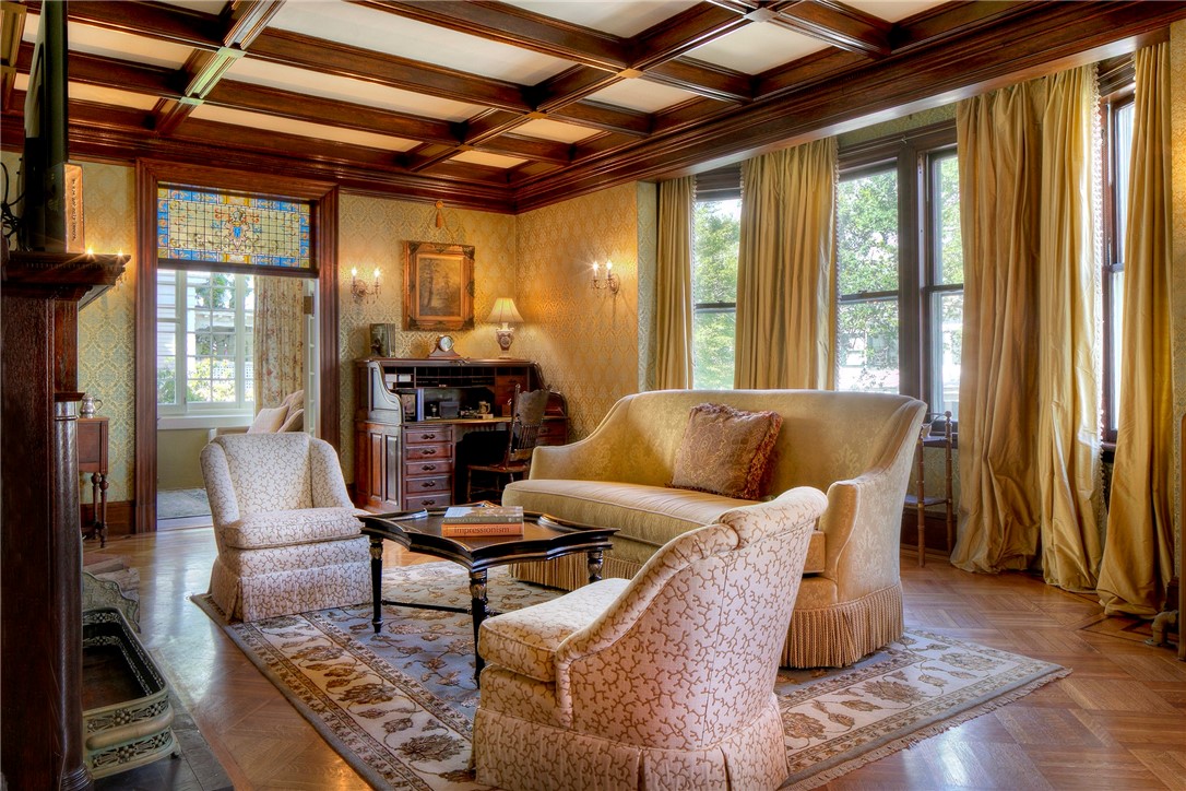 9 Kay Street Newport, RI 02840 - Photo 4 of 26