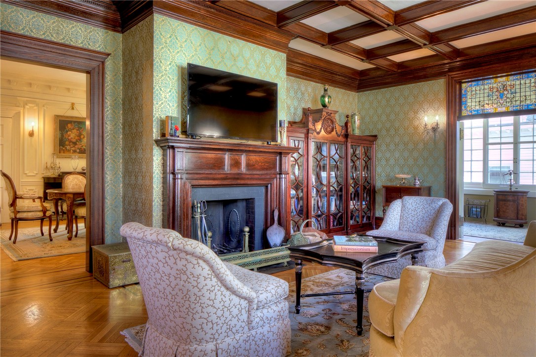 9 Kay Street Newport, RI 02840 - Photo 5 of 26