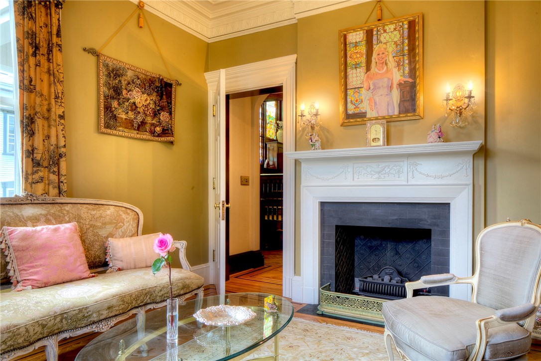 9 Kay Street Newport, RI 02840 - Photo 6 of 26