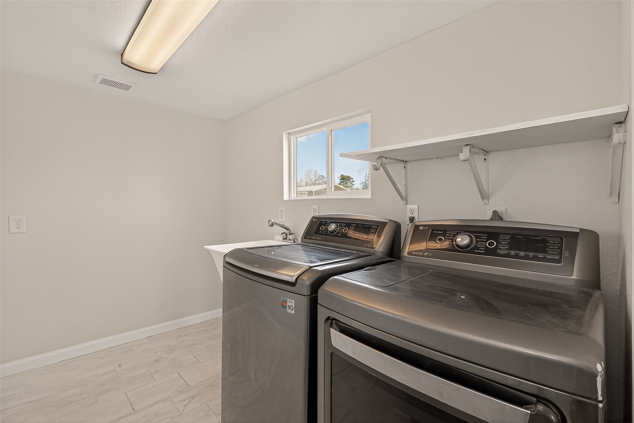 1814 Eagle Point Road Crosby, TX 77532 - Photo 14 of 45