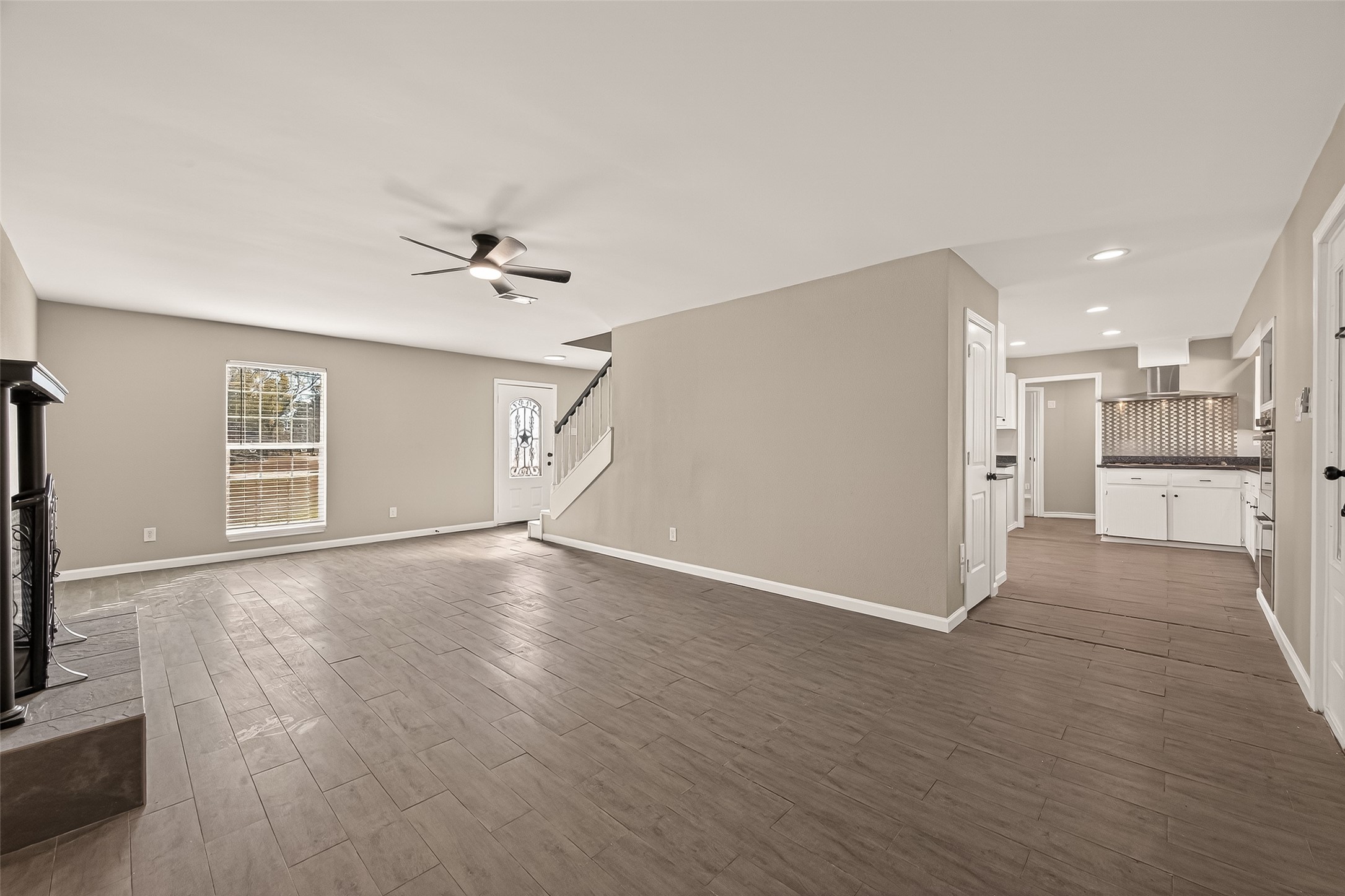 1814 Eagle Point Road Crosby, TX 77532 - Photo 4 of 45