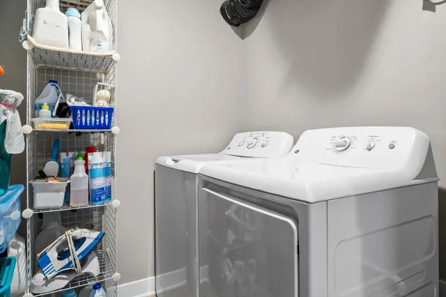 $375,000 | 5848 Moonlight Drive, Prior Lake, MN 55372