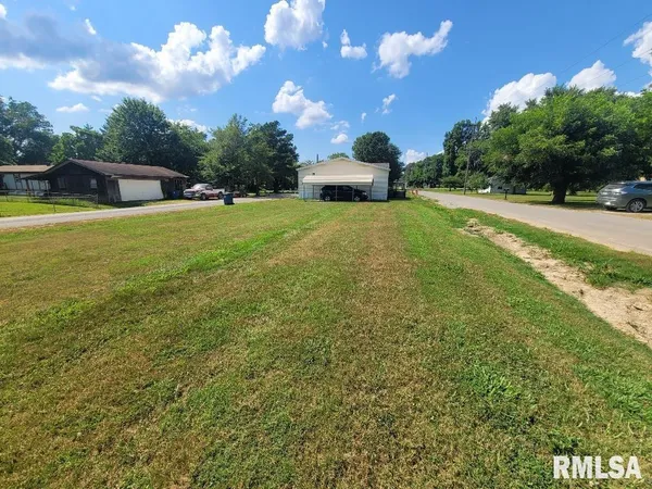 $53,000 | 315 3rd Avenue, Grand Tower, IL 62942