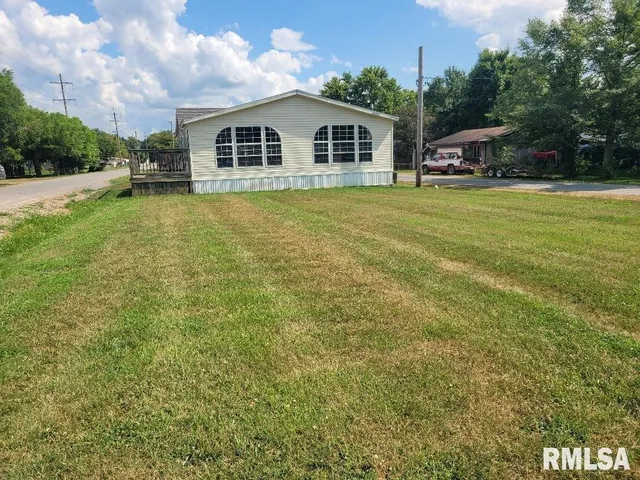 $63,000 | 315 3rd Avenue, Grand Tower, IL 62942