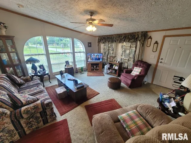 $63,000 | 315 3rd Avenue, Grand Tower, IL 62942