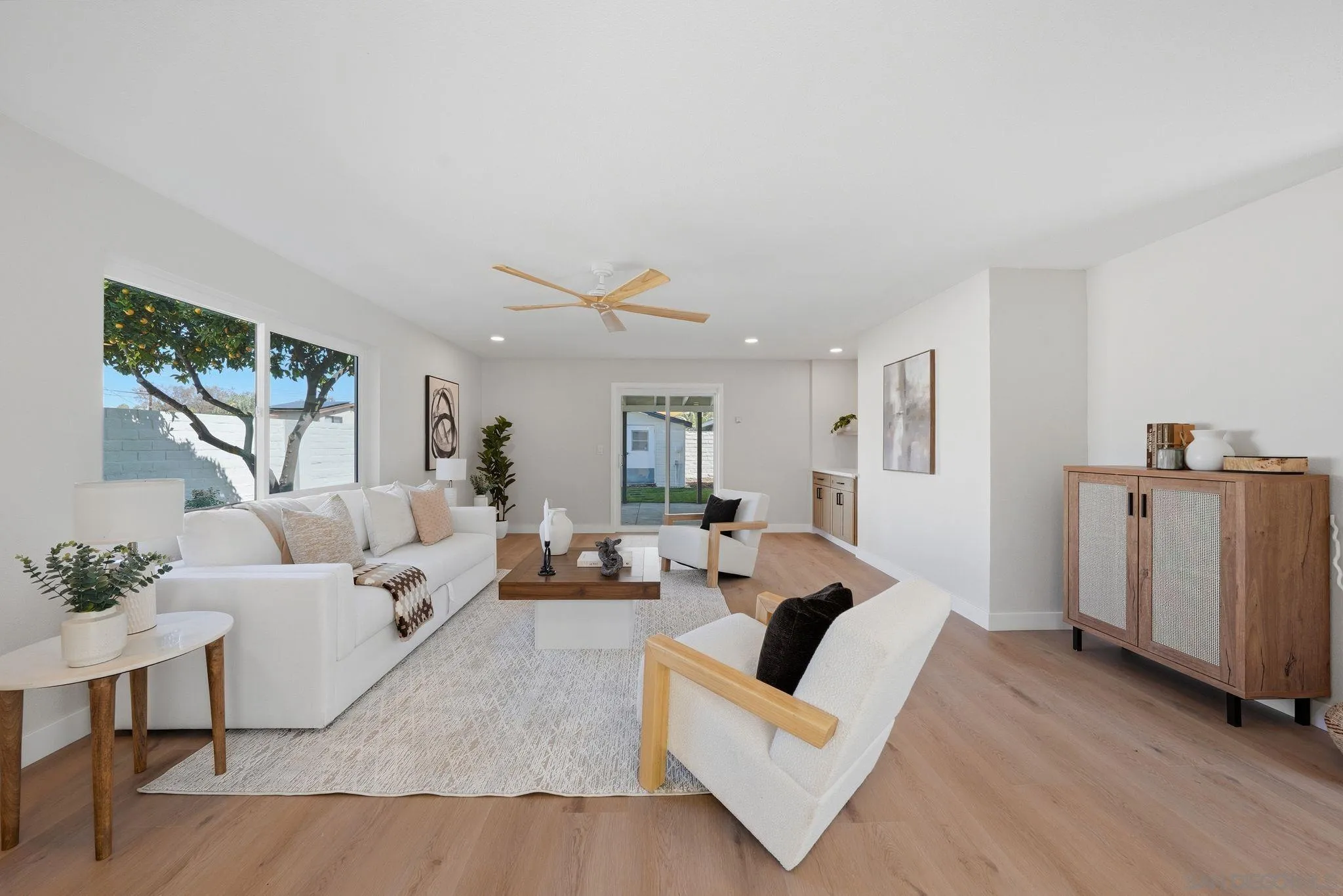 14212 Tobiasson Road Poway, CA 92064 - Photo 11 of 47