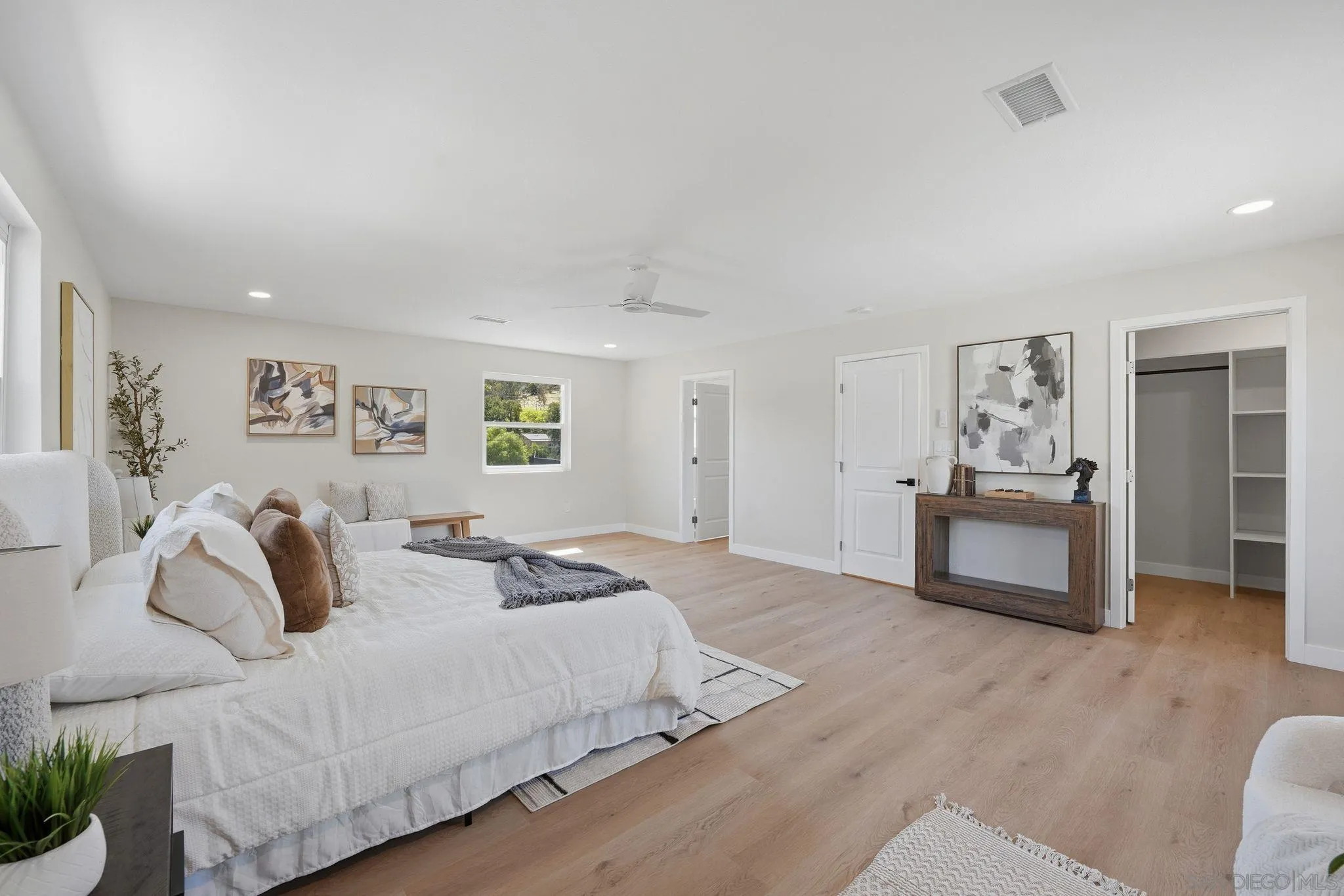 14212 Tobiasson Road Poway, CA 92064 - Photo 16 of 47