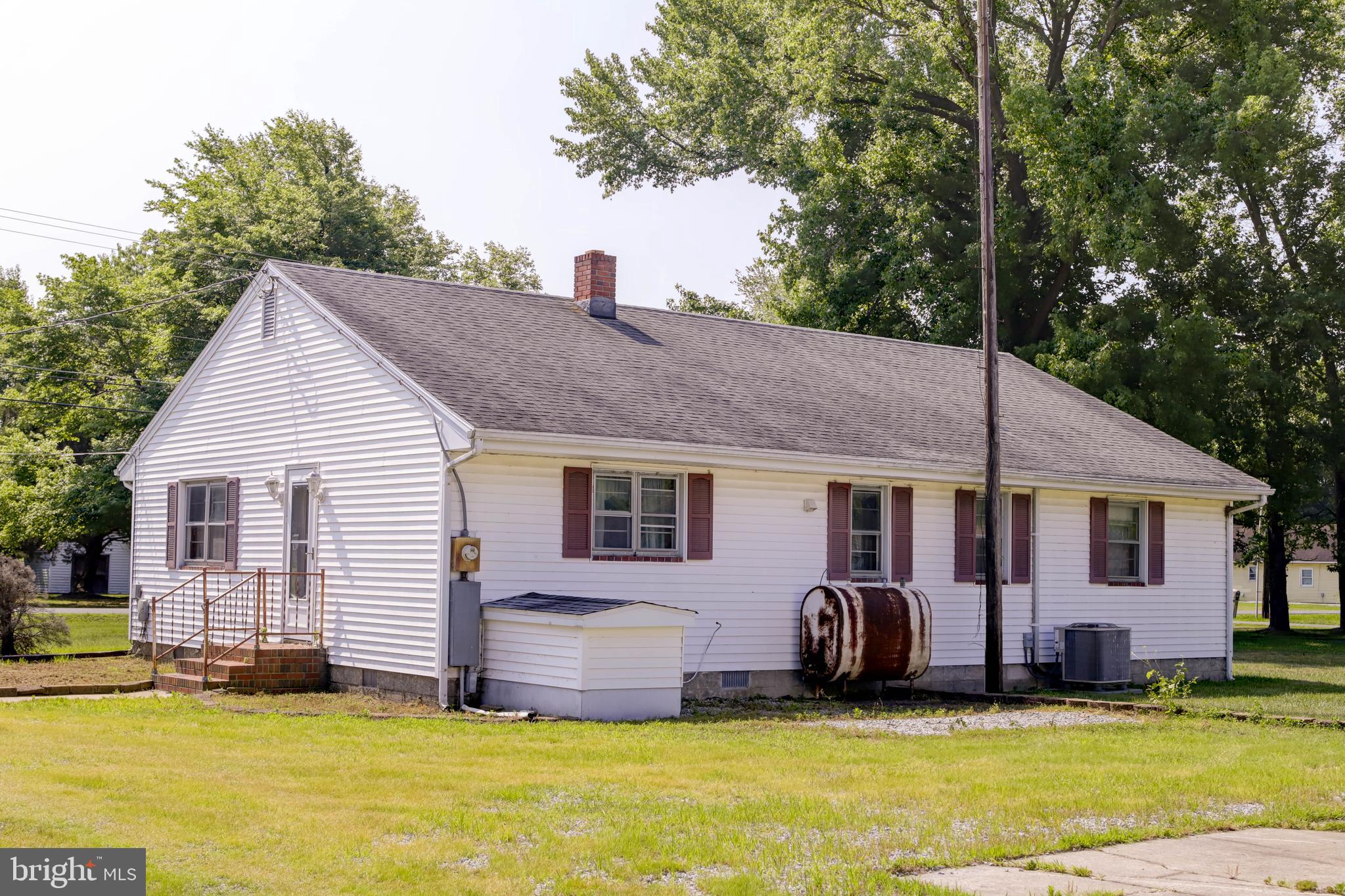 5422 Moose Lodge Road Cambridge, MD 21613 - Photo 2 of 27 Rear