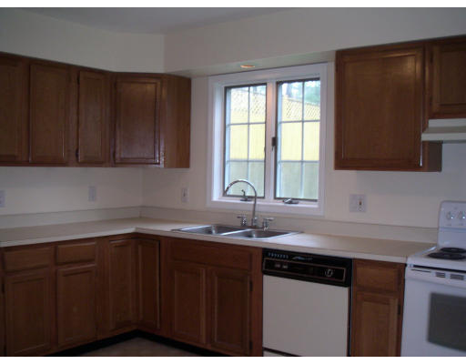 58 Birch Road Westford, MA 01886 - Photo 3 of 6 Gallery Image 3