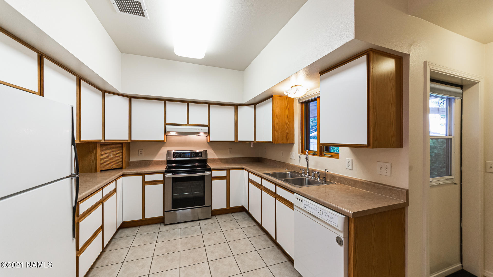 10965 Sage Road Flagstaff, AZ 86004 - Photo 25 of 57 Kitchen