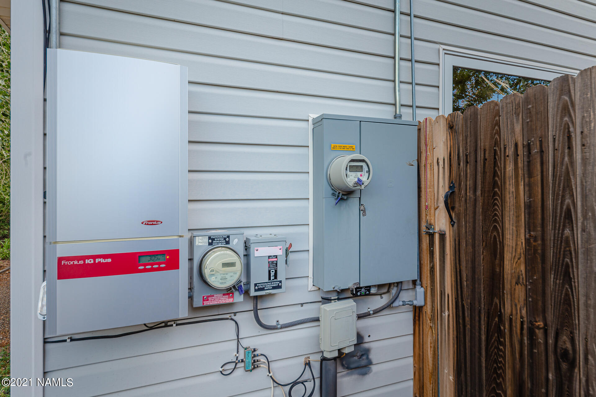 10965 Sage Road Flagstaff, AZ 86004 - Photo 41 of 57 Solar box and electric