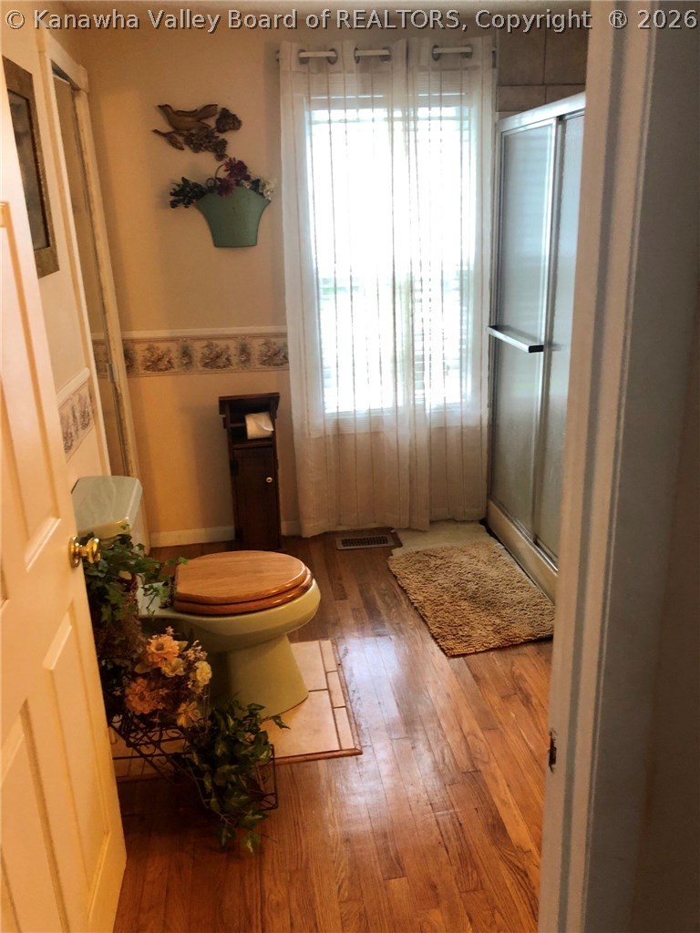 778 Jones Ridge Road Gandeeville, WV 25243 - Photo 6 of 14 Gallery Image 6