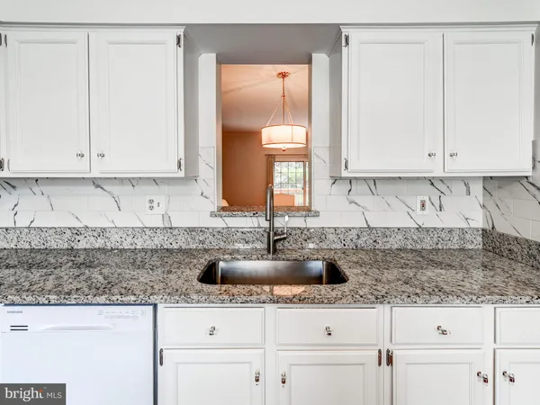 $3,450 | 29 Tenby Court, Lutherville-Timonium, MD 21093