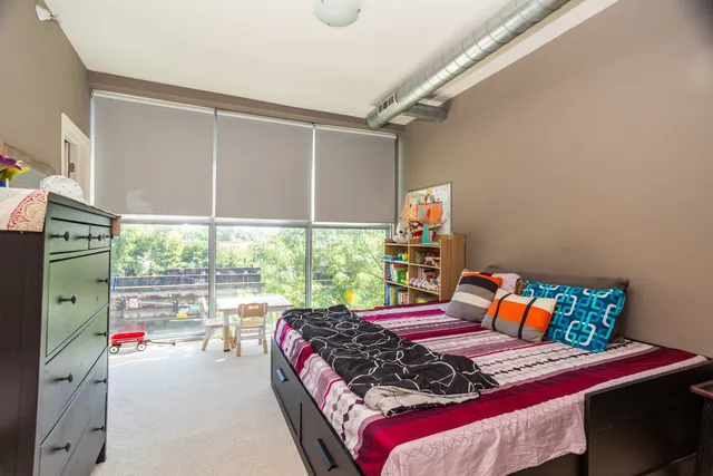 $2,750 | 1228 Emerson Street, Unit 407, Evanston, IL 60201