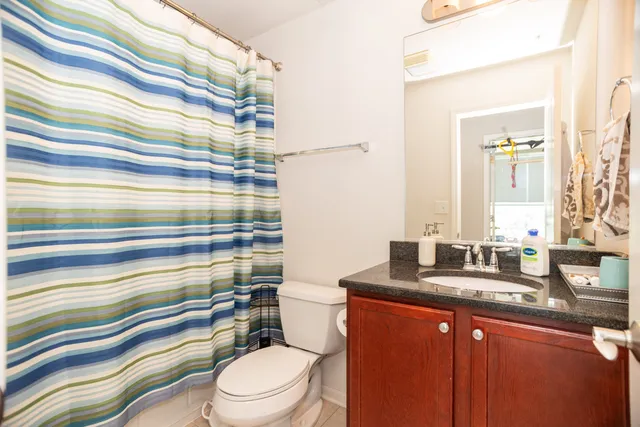 $2,750 | 1228 Emerson Street, Unit 407, Evanston, IL 60201