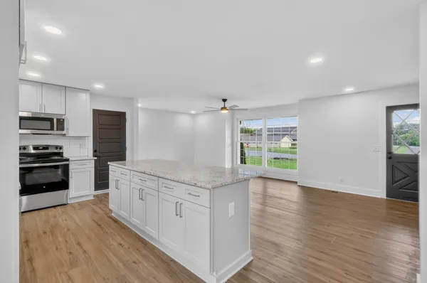 $599,900 | 164 Luna Lane, Hendersonville, TN 37075