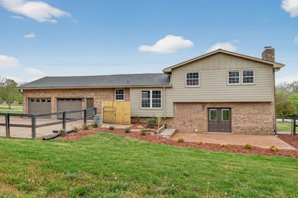 $599,900 | 164 Luna Lane, Hendersonville, TN 37075