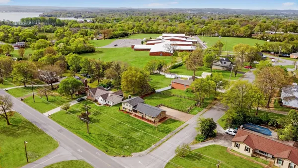 $599,900 | 164 Luna Lane, Hendersonville, TN 37075