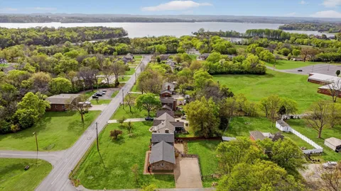 a picture of a wall with a white wall and a painting