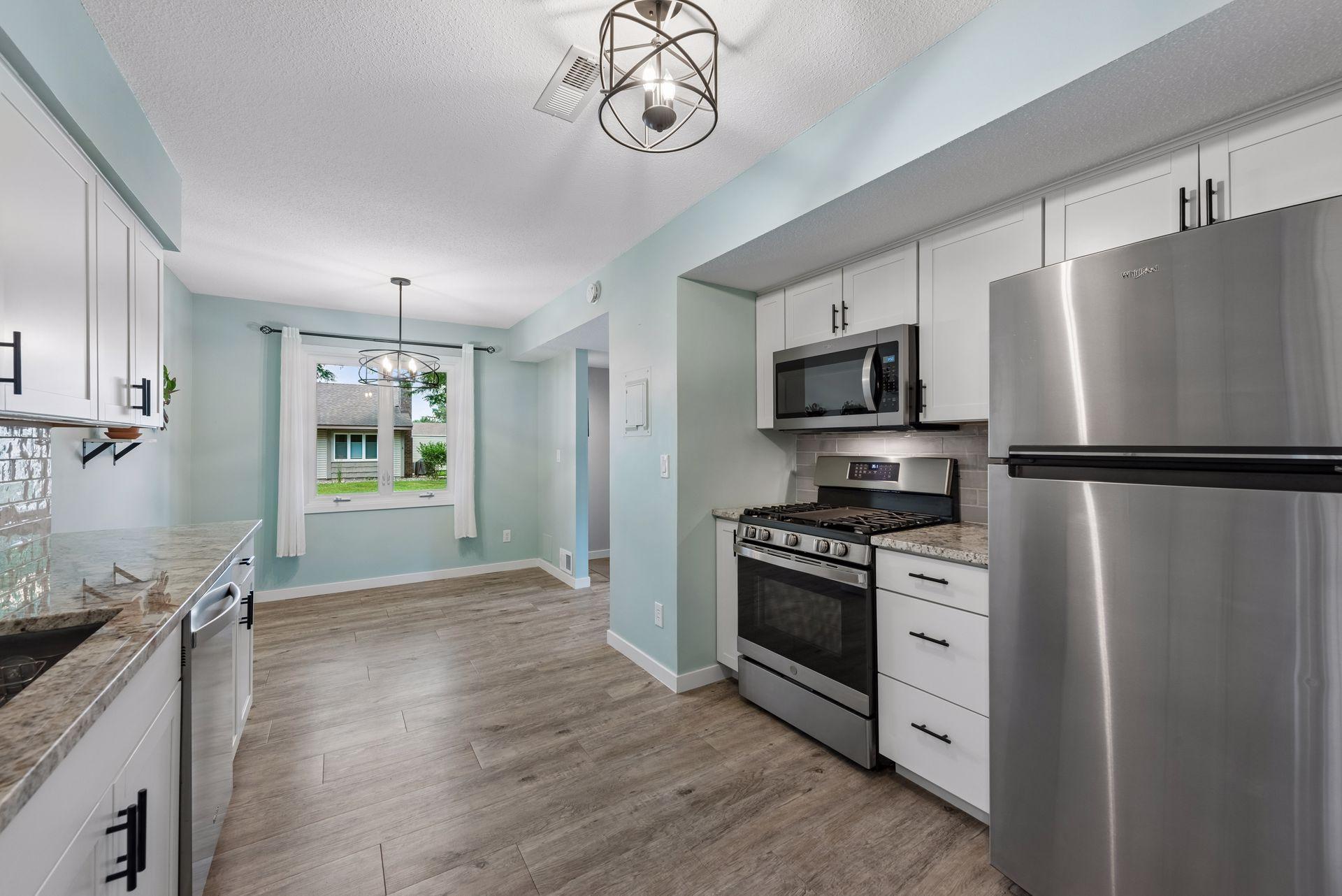 4681 Horten Point Eagan, MN 55122 - Photo 9 of 23