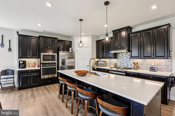 $725,000 | 70 Lady Harrington Drive, York, PA 17402