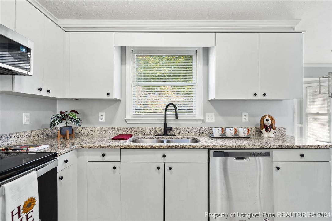 7474 Fairpoint Road Fayetteville, NC 28314 - Photo 10 of 42 Gallery Image 10