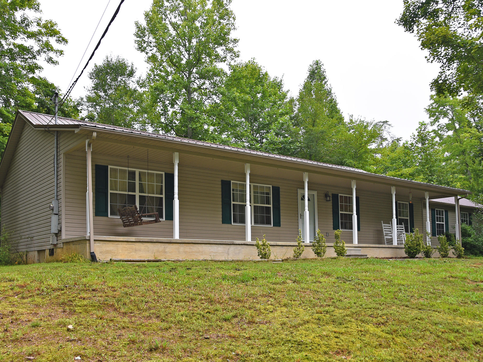 129 Butterfly Lane Heiskell, TN 37754 - Photo 2 of 19 129 Butterfly Ln 3