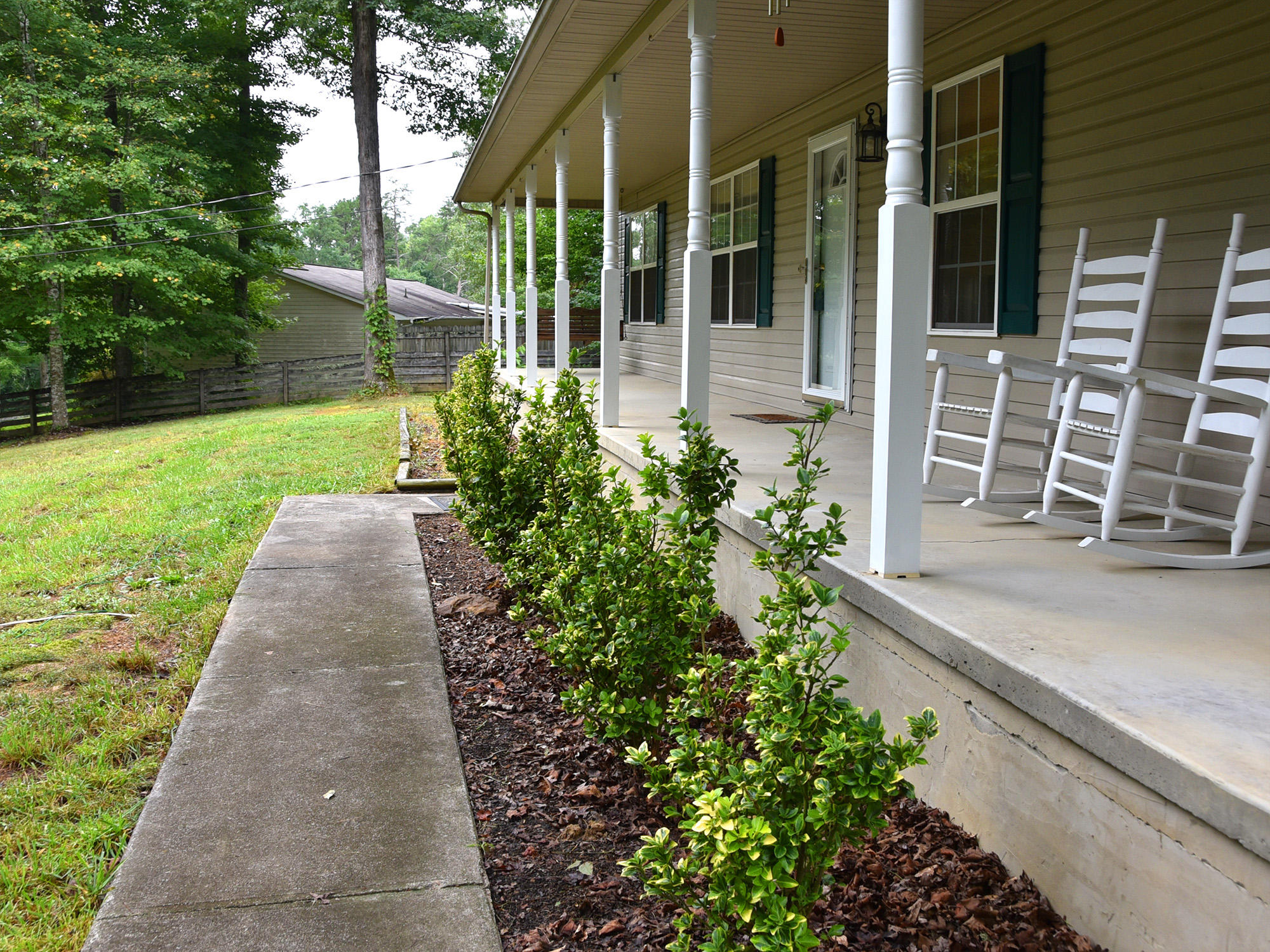 129 Butterfly Lane Heiskell, TN 37754 - Photo 4 of 19 129 Butterfly Ln 4